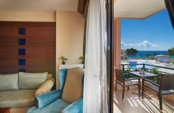 Toroni Blue Sea Hotel