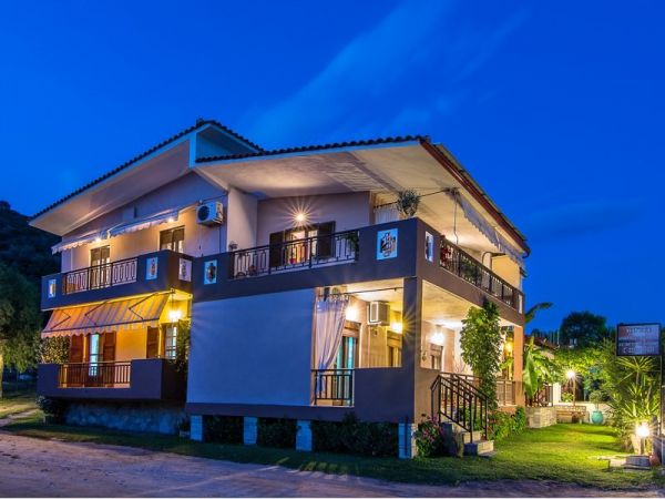 Tsamakdas House